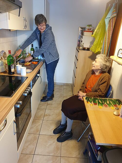 Haushilfe für ältere Mitbürger